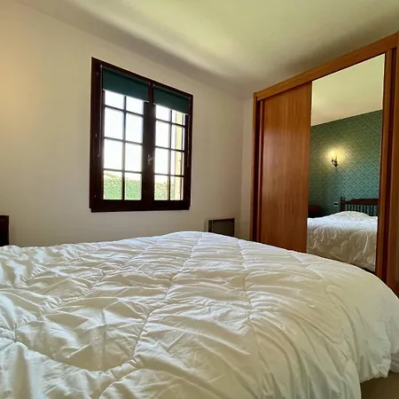 Maison 4 Pieces 7 Couchages Saint Pierre D'oleron Spo000-136 *