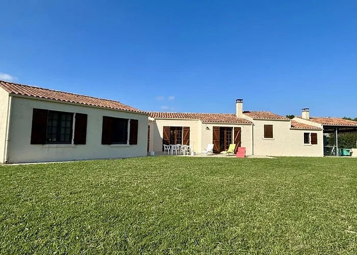 Maison 4 Pieces 7 Couchages Saint Pierre D'oleron Spo000-136 *